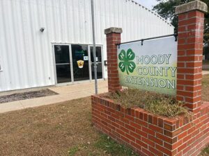 County to relocate public health services